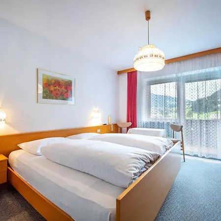 Alara * Ortisei